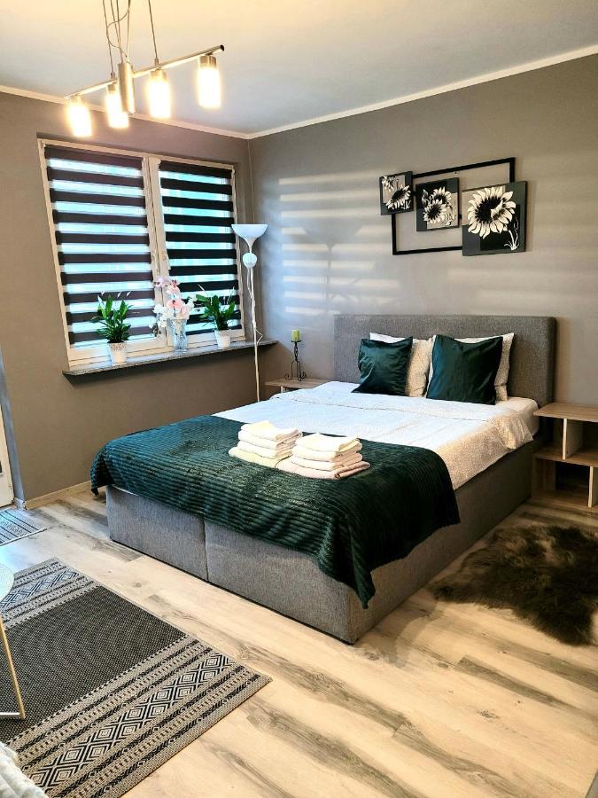 Apartament Centrum Chmielna ワルシャワ エクステリア 写真