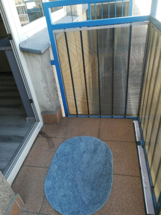 Apartament Centrum Chmielna ワルシャワ エクステリア 写真